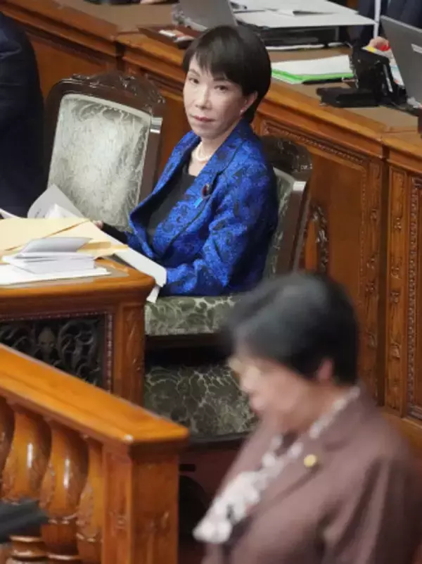 カタログギフト、高市首相「問題ない」