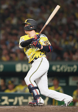 大山の２点適時打　プロ野球