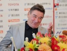 ペトロビッチ氏が新監督　Ｊリーグ