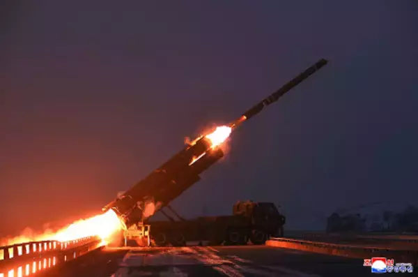 北朝鮮、長距離巡航ミサイル発射