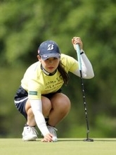 吉田優利が４位発進＝前回覇者の西郷真央５９位―シェブロン女子ゴルフ