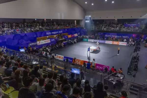 満員のテックボール会場　アジア大会