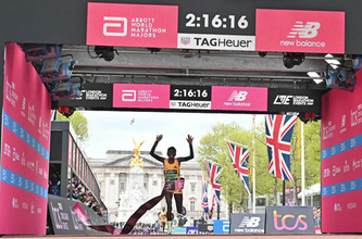 女子単独レースの世界新＝ジェプチルチルが初優勝―ロンドン・マラソン