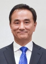 山口知事に村岡嗣政氏４選＝２新人破る