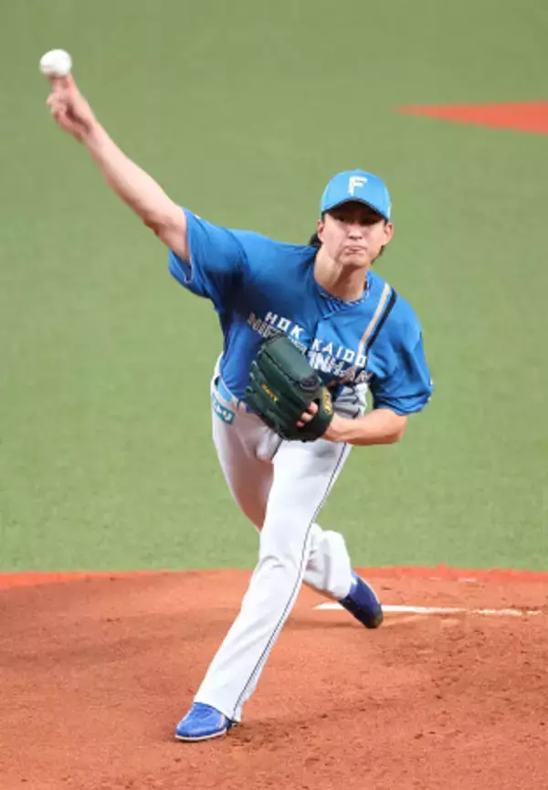 力投する達　プロ野球