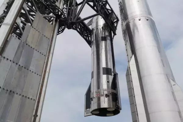 米スペースＸ、ナスダック上場表明