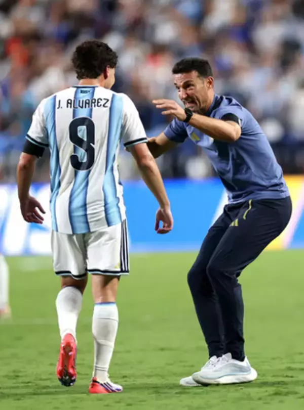 苦難に勝つ「ＤＮＡ」＝激闘続くアルゼンチン―Ｗ杯サッカー