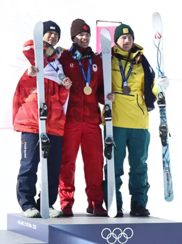 堀島、宿敵に屈し銀＝募る頂点への思い―モーグル〔ミラノ・コルティナ五輪〕