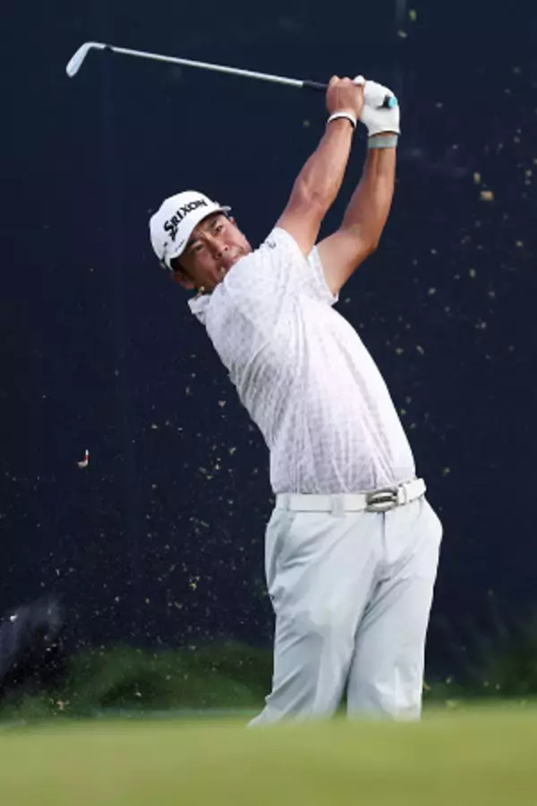 松山英樹、４打差１１位　男子ゴルフ