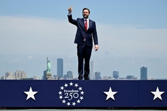 バンス副大統領、米国への批判を建国２５０周年演説で非難