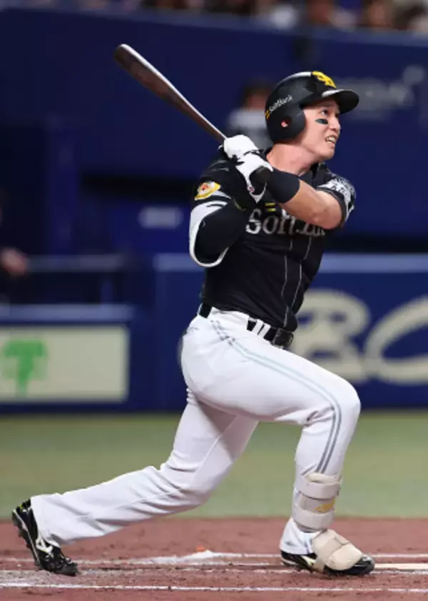 栗原の先制打　プロ野球