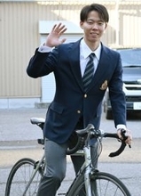 大川「やっとスタート地点」　プロ野球