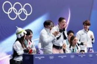 喜ぶ坂本ら　五輪