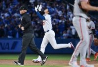 本塁打を放った大谷　大リーグ