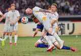 「小川の先制ゴール　サッカー」の画像1