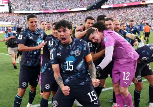 波乱起こしたパラグアイ＝気迫の守備、ドイツ破る―Ｗ杯サッカー