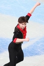 中田が首位発進　フィギュア