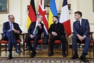 英仏独首脳、ゼレンスキー氏と会談
