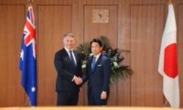 日豪、安保協力深化を確認