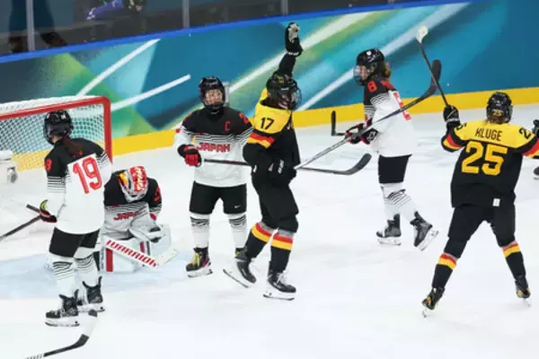 日本、ずるずる失点＝反省多く、痛い黒星―アイスホッケー〔ミラノ・コルティナ五輪〕