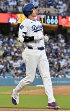 大谷無安打、佐々木３失点＝岡本、１０戦連続安打―米大リーグ