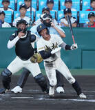「森友の同点適時打　高校野球」の画像1