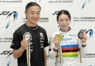 帰国した佐藤と窪木