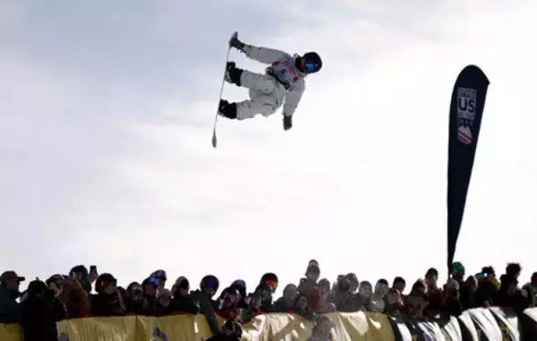 冨田せな、立ち直って表彰台＝Ｗ杯スノーボード