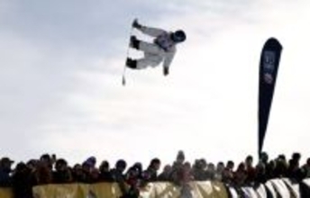 冨田せな、立ち直って表彰台＝Ｗ杯スノーボード