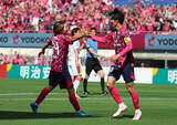 「祝福される田中駿　Ｊリーグ」の画像1