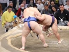 狙い通り、初金星＝義ノ富士、強気忘れず―大相撲九州場所