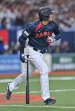 二ゴロに倒れた大谷　野球