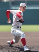 田川の力投　高校野球