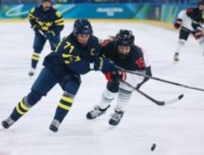 競り合う浮田　五輪