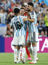 メッシ、勝利に喜び＝連続得点はストップ―Ｗ杯サッカー・アルゼンチン