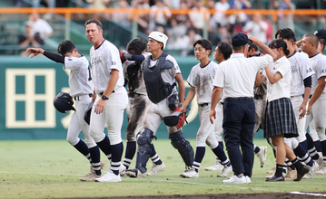 八王子実践、あと一歩＝高校野球