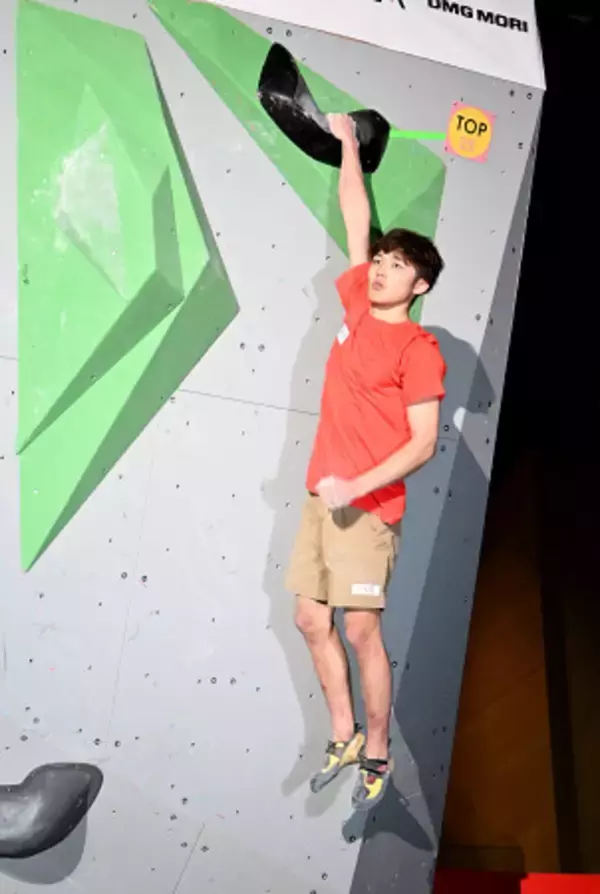 課題を完登した安楽