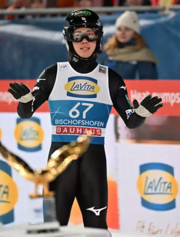 小林陵、５位で本戦へ＝二階堂は８位で突破―Ｗ杯ジャンプ男子