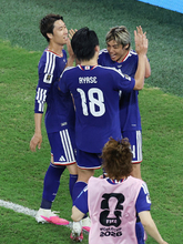 祝福される伊東　Ｗ杯サッカー