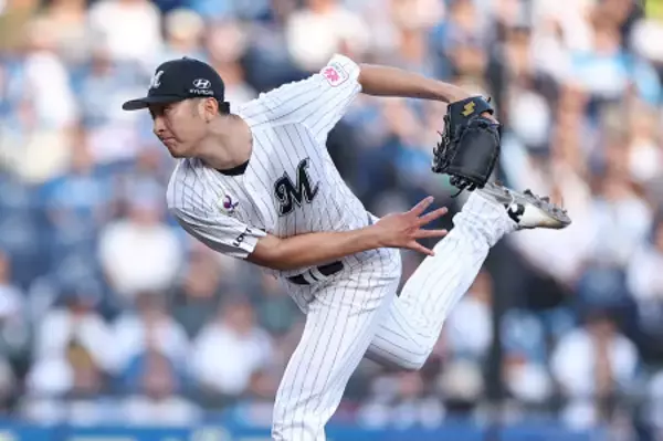 力投する河村　プロ野球