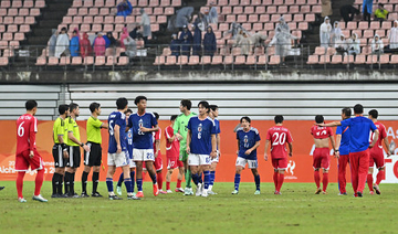 試合後の両チーム　アジア大会