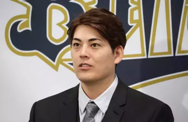 九里、２０００万円増　プロ野球