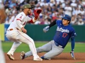 二盗を決める大谷　大リーグ