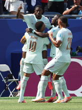 フランスとスペイン、１位で通過＝カボベルデ、初出場で突破―Ｗ杯サッカー