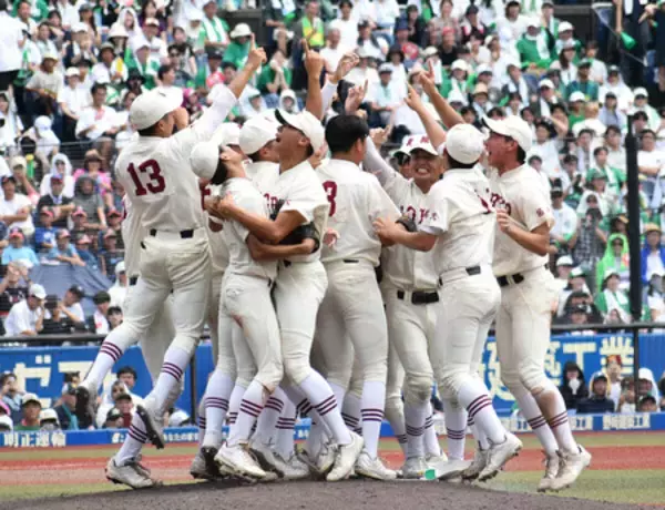 片岡拓が逆転打＝高校野球・拓大紅陵