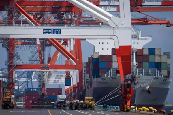 １月貿易赤字１．１兆円＝マイナス幅縮小、中国向け輸出増―財務省