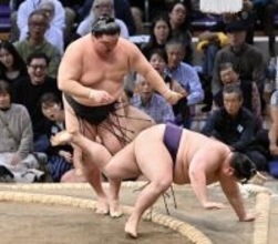 正代の突き落とし