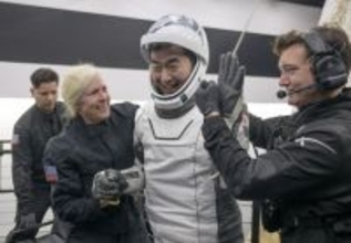 油井さん、ＩＳＳから無事帰還