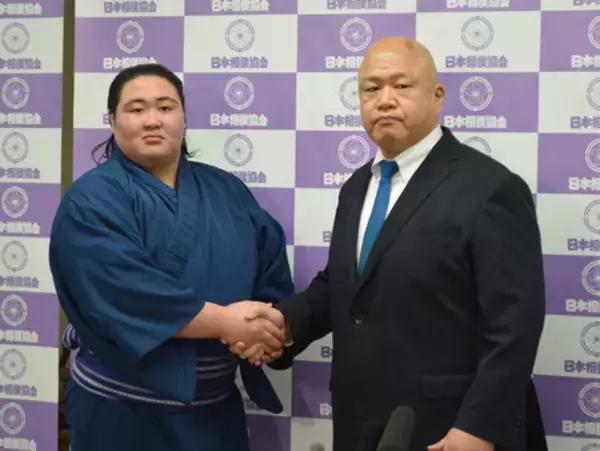 藤天晴、精進誓う＝大相撲