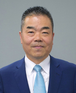 滋賀知事に三日月氏４選
